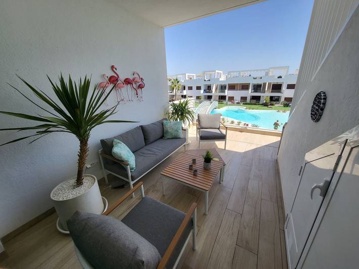 Bungalow für 4 Personen, mit Balkon und Terrasse sowie Garten und Pool in Torrevieja