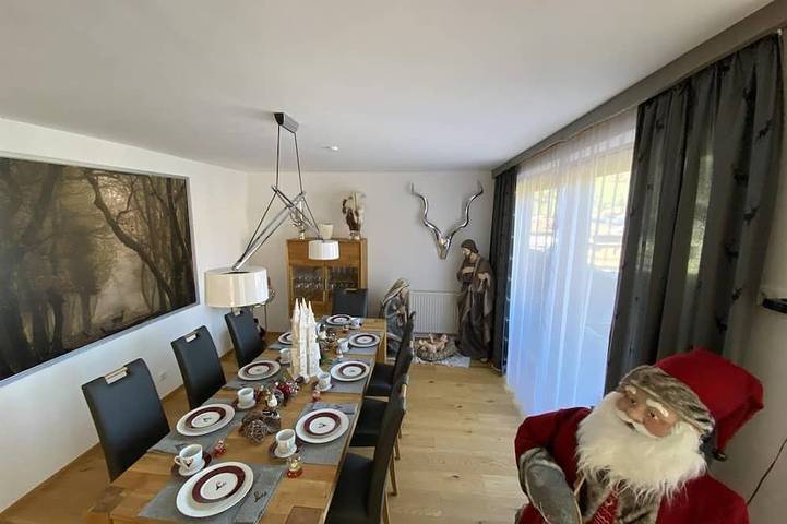 Ferienhaus für 12 Personen, mit Balkon und Sauna