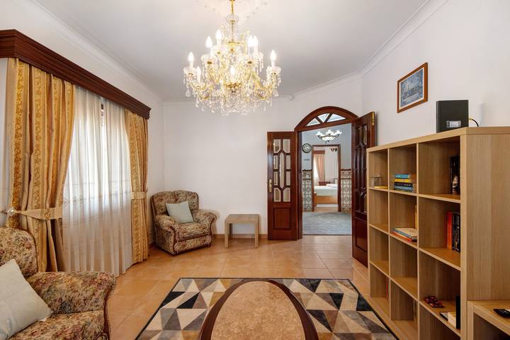 Villa 'Casa Cimo D'Aldeia' with Mountain View, Wi-Fi, and Air Conditioning in Vila Chã, Codal e Vila Cova de Perrinho, Aveiro District