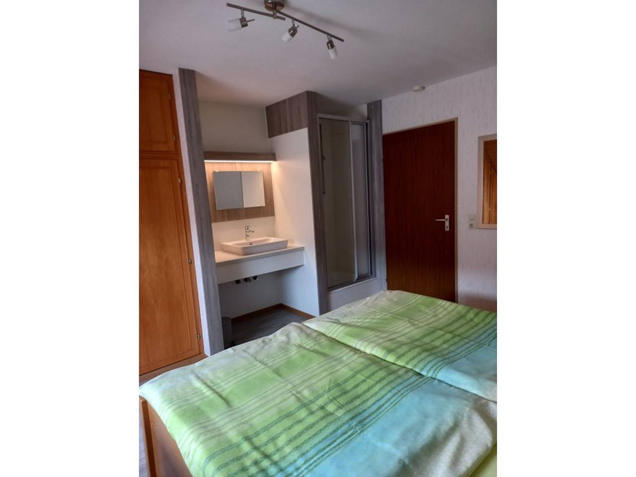 Ganze Wohnung, Ferienwohnung 'Faller' mit privater Terrasse, Balkon und Wlan in Elzach, Mittlerer Schwarzwald