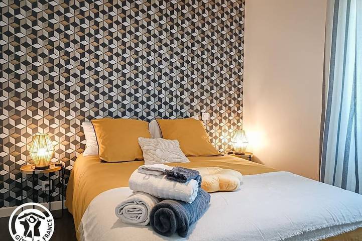 Location de vacances pour 6 personnes, avec jardin, animaux acceptés à Latronquière - 2