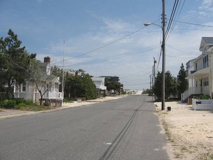 Vacation rental for 6 people, with terrace in Long Beach Island