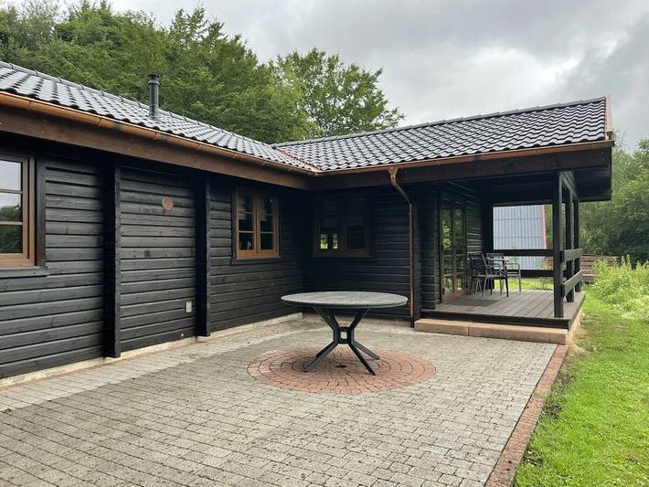 Ferienhaus für 6 Personen, mit Terrasse und Seeblick in Bad Arolsen - 2