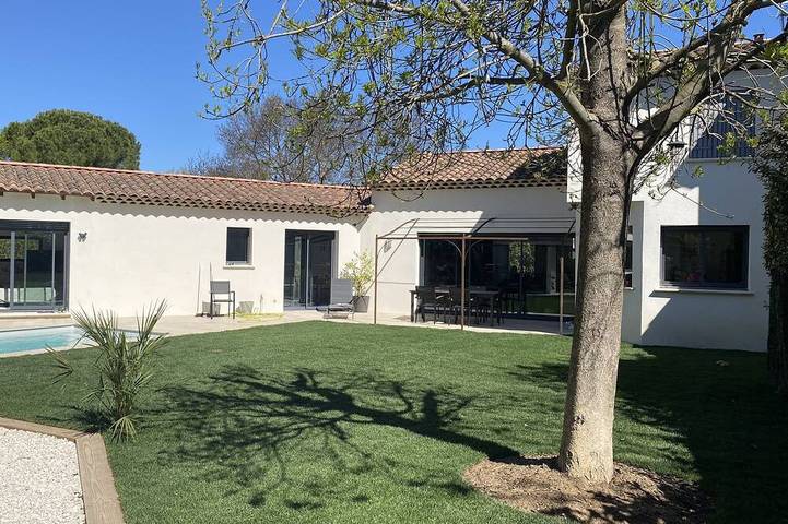 Ferienhaus für 6 Personen, mit Terrasse und Garten