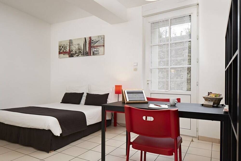 Entire apartment, Studio - Vue sur Jardin in Ancenis, Loire Valley