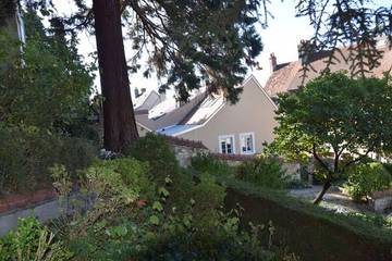 Location de vacances pour 8 personnes, avec jardin et terrasse à Châteauroux