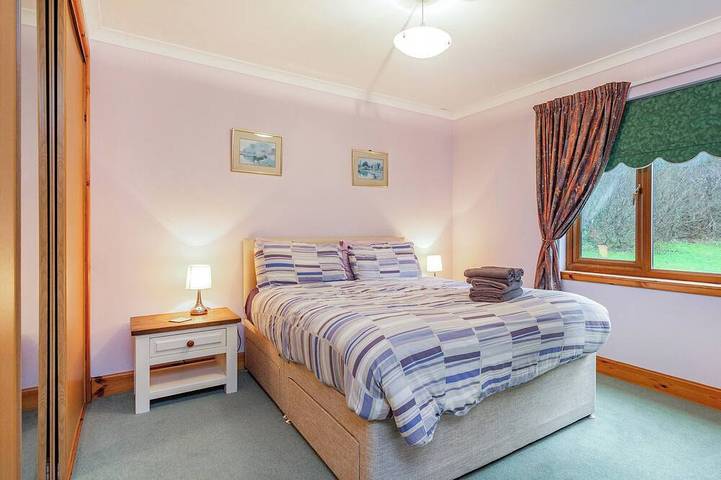 Gîte pour 8 personnes, avec jardin, animaux acceptés à Glencoe - 4