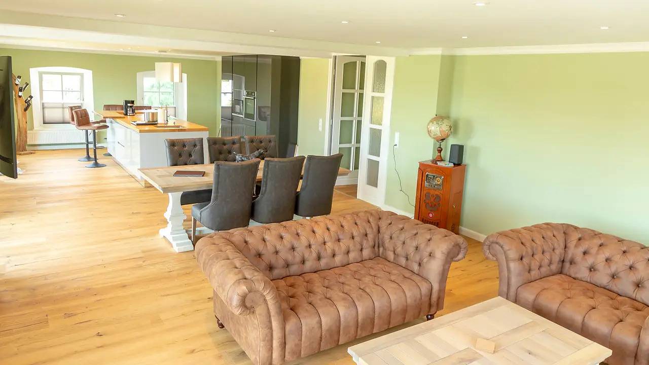 Ganze Ferienwohnung, Ferienwohnung für 6 Personen (200 m²) in Klein Upahl in Klein Upahl, Naturpark Nossentiner/Schwinzer Heide
