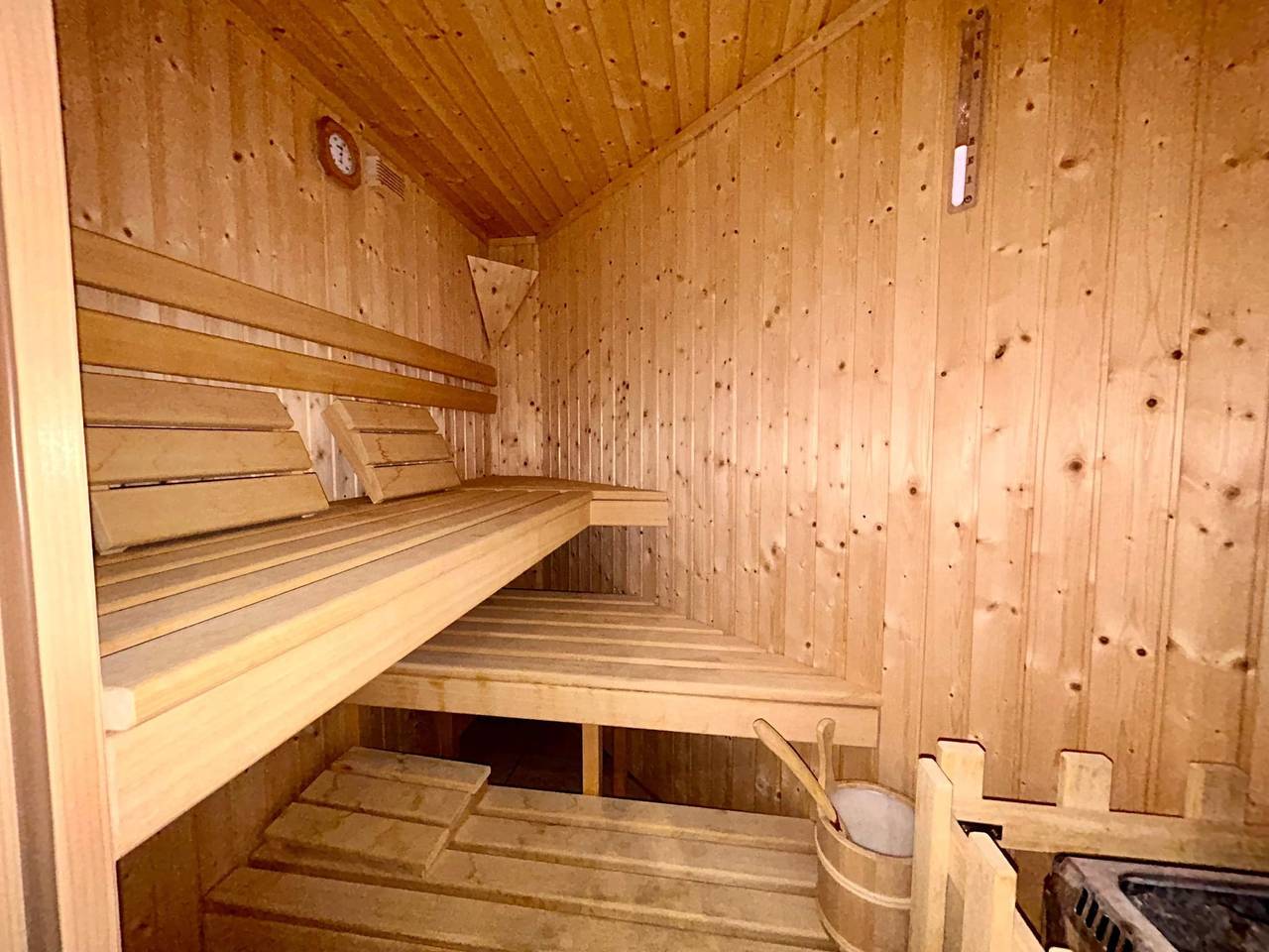 Ganze Wohnung, Wohnung in Gstaad mit Bergblick in Rougemont, Pays-d'Enhaut Region
