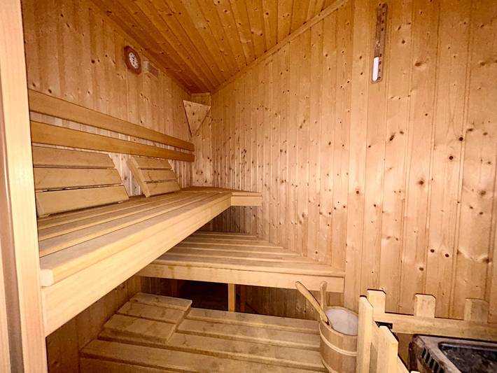 Gîte pour 8 personnes, avec terrasse et jardin à Rougemont - 4