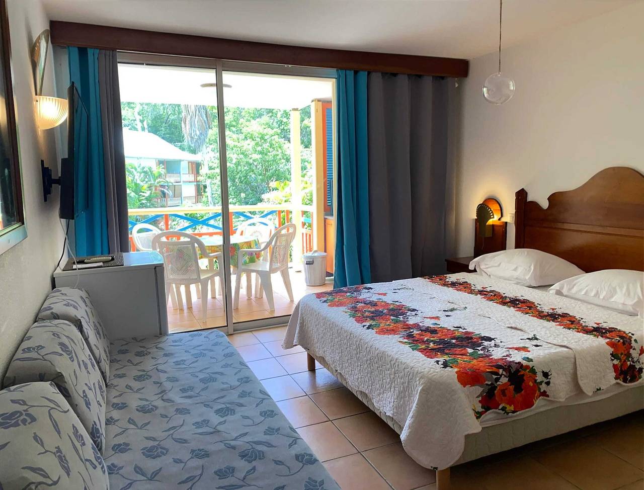 Studio entier, Studio confortable à Sainte-Anne 25 m² avec balcon in Sainte-Anne (Martinique), Martinique