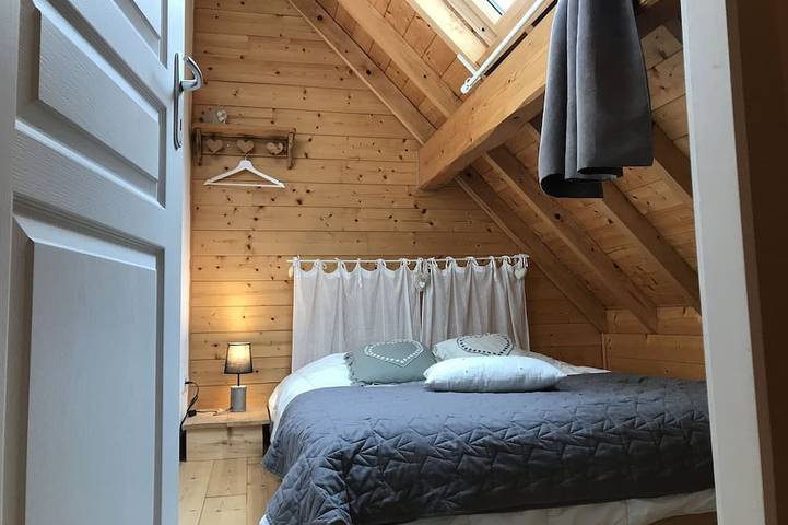 Gîte pour 8 personnes, avec jardin et terrasse à Allemond - 3