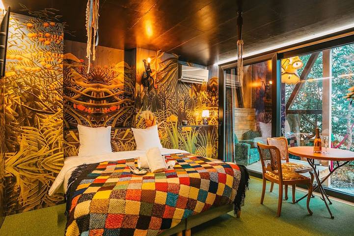 Location de vacances pour 2 personnes, avec terrasse ainsi que jacuzzi et jardin à Guebwiller - 3