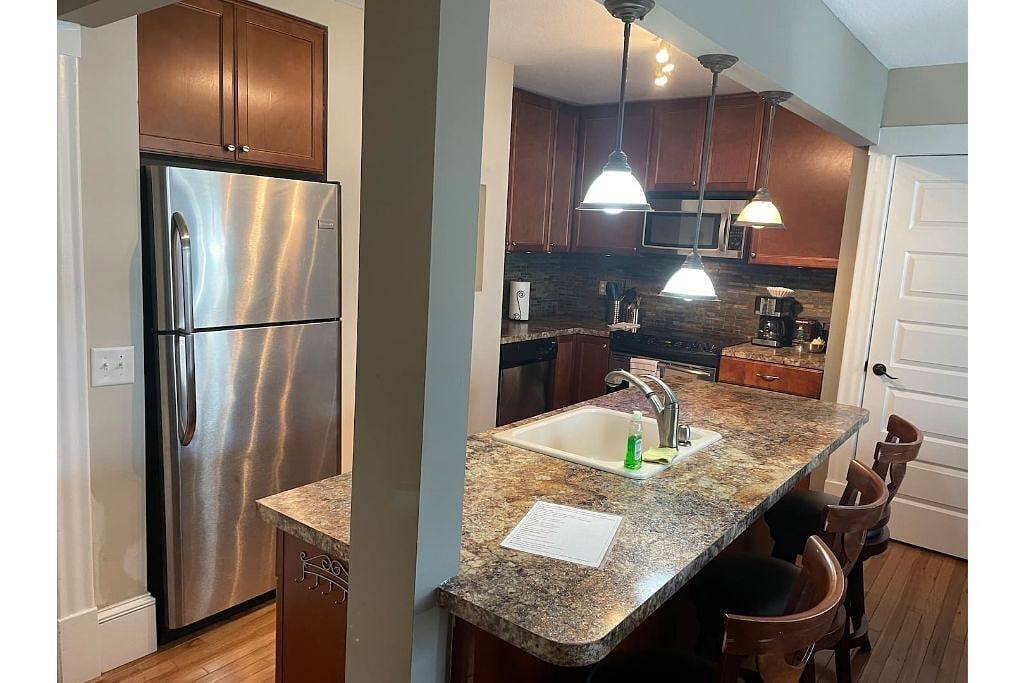 Ganze Wohnung, Uptown Minneapolis - Wedge Neighborhood Apt 3 in Lowry Hill East, Minneapolis