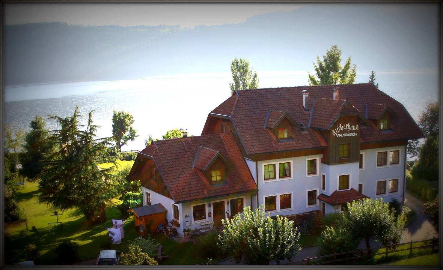 Ganze Ferienwohnung, Appartement/Fewo direkt am See in Millstatt, Bezirk Spittal an der Drau