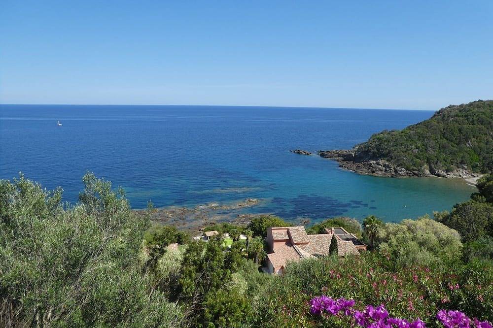 Villa mit Panoramablick auf das Meer 3 km südlich von Solenzara 2/7 Personen in Sari-Solenzara, Sartène und Umgebung