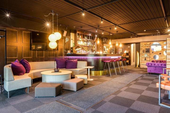 Hotel für 5 Personen, mit Garten und Sauna - 1
