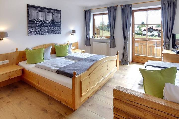 Bauernhof für 5 Personen, mit Balkon und Garten am Forggensee - 2