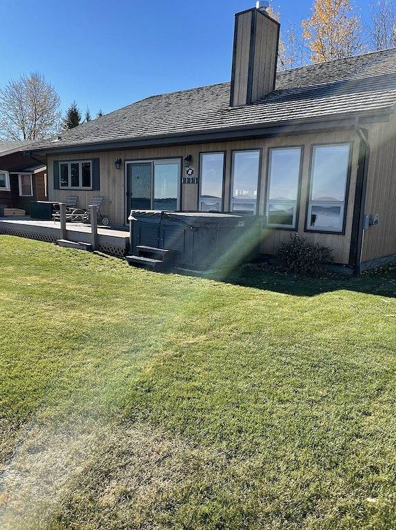 Welcome to On the Rocks (Big Rock)Hot tub in Alberta
