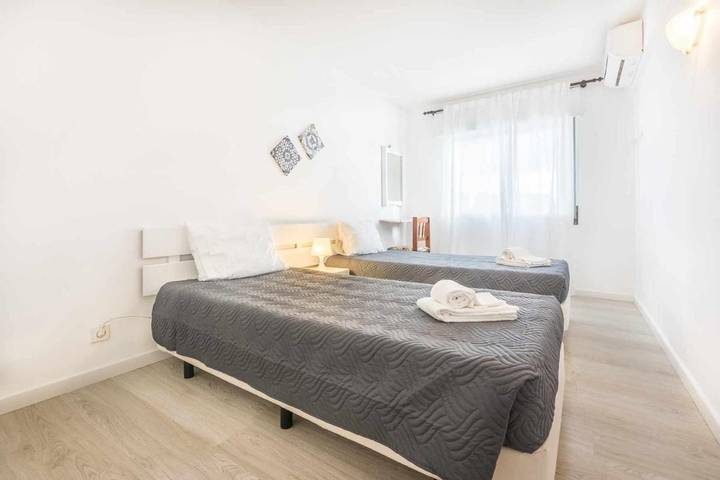 Parc de vacances pour 3 personnes, avec jardin ainsi que terrasse et piscine en Algarve - 3