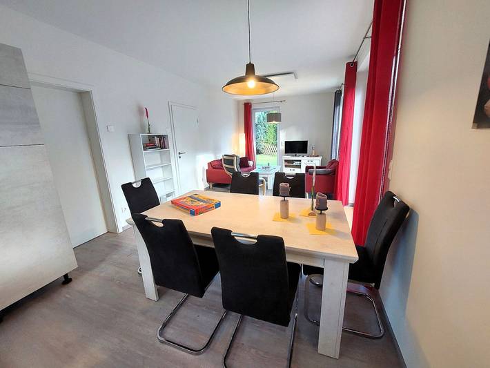 Ferienhaus für 6 Personen, mit Terrasse und Garten sowie Sauna in Trassenheide - 2