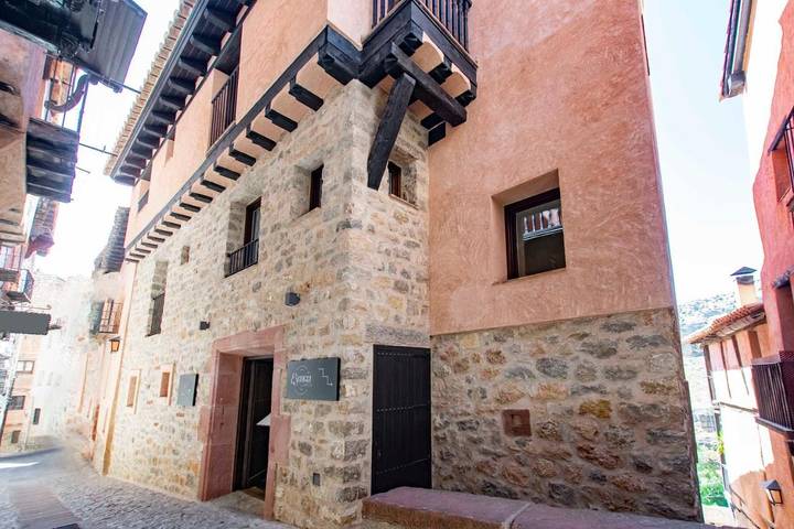 Hôtel pour 2 personnes, avec jacuzzi ainsi que sauna et balcon à Albarracín - 4