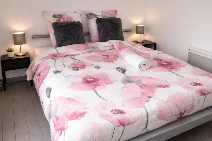 Location de vacances pour 5 personnes, avec vue et jardin à Cerfontaine - 3