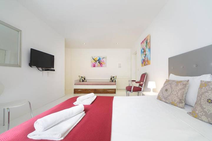 Gîte pour 4 personnes, avec Vue dans Les Eaux Chaudes