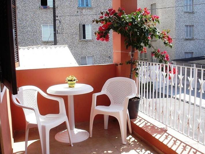 Casas e apartamentos de temporada para 3 pessoas em Vila Mirim (Praia Grande)
