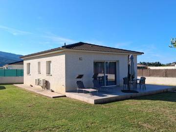 Location de vacances pour 4 personnes, avec terrasse à Vescovato