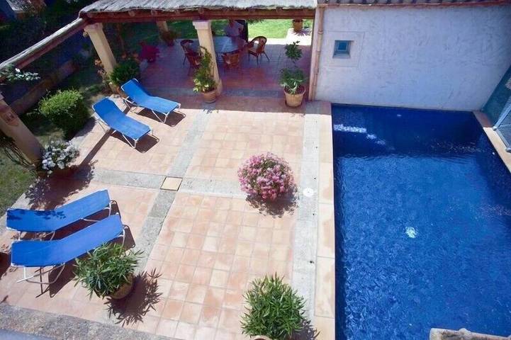 Chalet para 8 personas, con jardín y balcón en Sa Ràpita