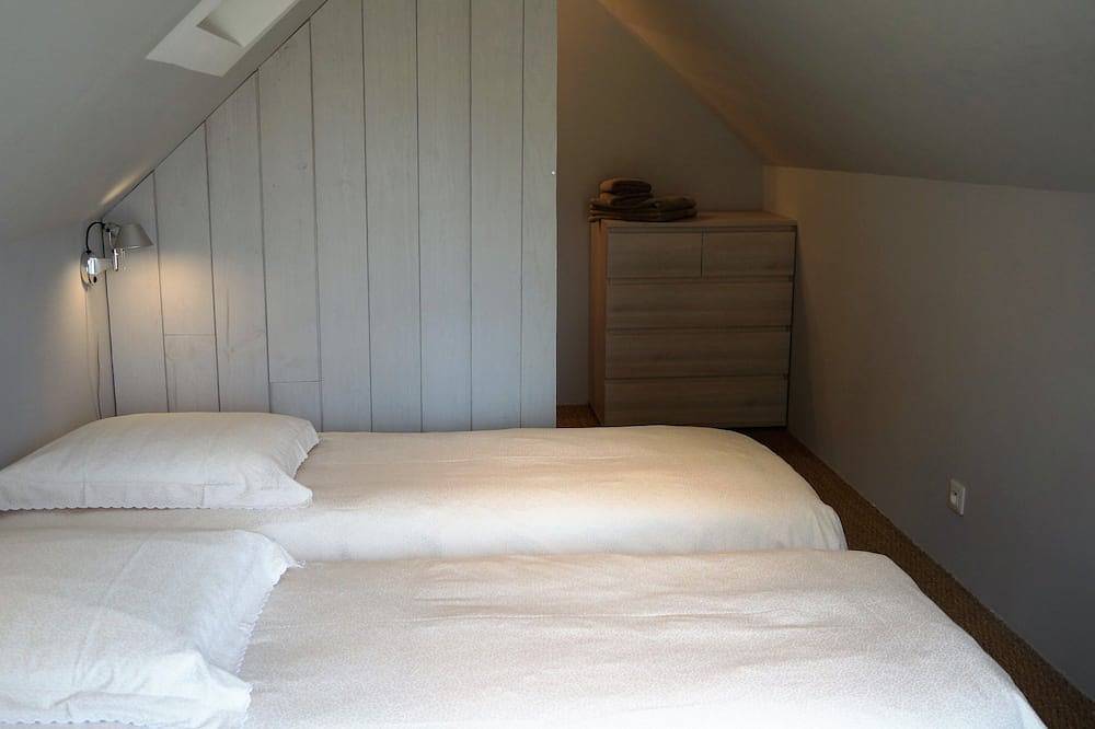 Rotheneuf residential house 130m² garden beach 200m downtown 400m in Saint-Malo, Saint-Malo region