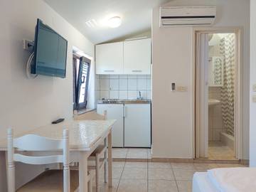 Ferienwohnung für 2 Personen in Baska, Krk, Bild 4