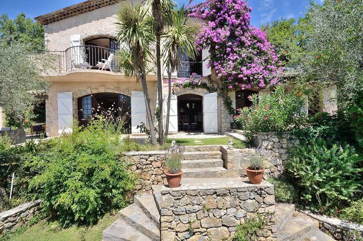 Villa pour 8 personnes, avec jardin à Opio