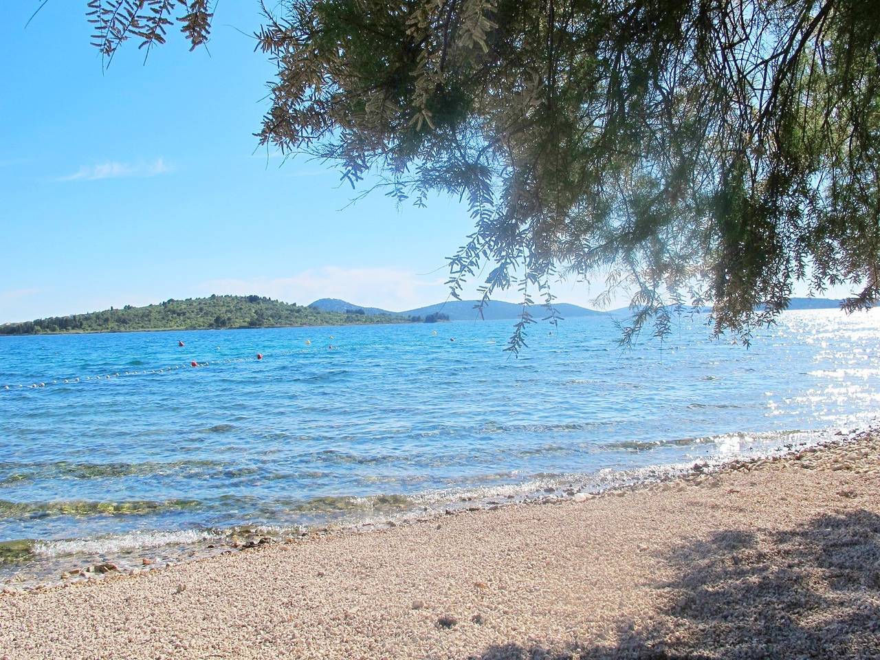 Apartamento inteiro, Two bedroom apartment in Vodice, Condado de Sibenik-Knin