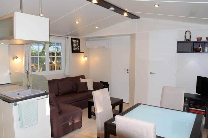Gîte pour 4 personnes, avec Terrasse et Jardin ainsi que Piscine et Sauna à Saint-Privat-de-Champclos - 4