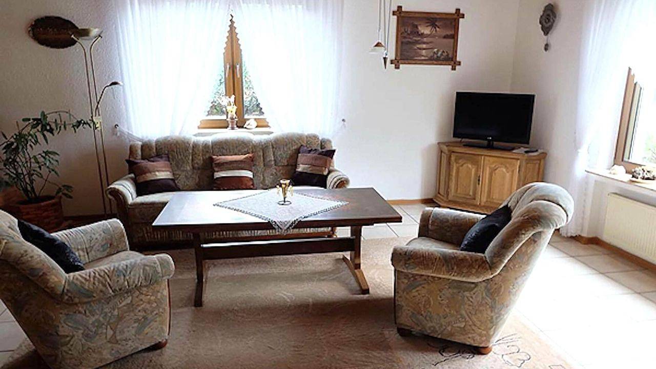 Ganze Ferienwohnung, Ferienwohnung für 4 Personen (80 m²) in Oberstadtfeld in Oberstadtfeld, Vulkaneifel