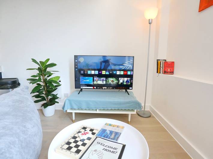 Loft for 4 people, with Yard in Manchester