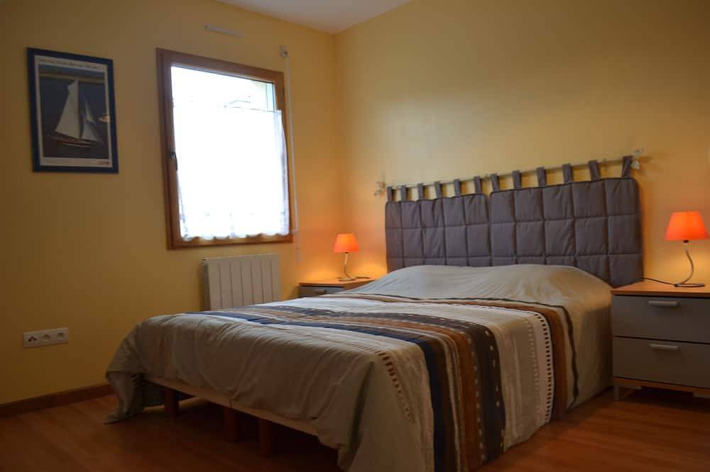 Appartement entier, A louer bord de mer logement T2 loggia terrasse jardin in Clohars-Carnoët, Côte de Cornouaille