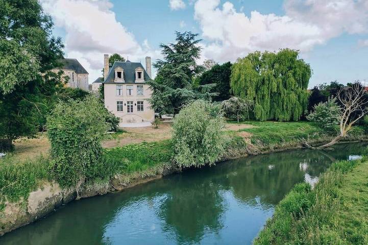 Manoir Normand XIVᵉ • 10 personnes • Pays d'Auge in Saint-Martin-des-Marais, Région de Caen