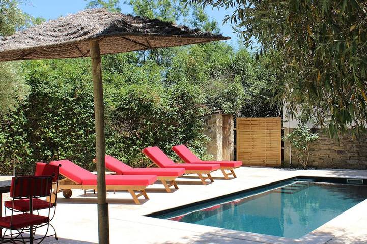 Location de vacances pour 4 personnes, avec terrasse et jardin à Villarzel-Cabardès