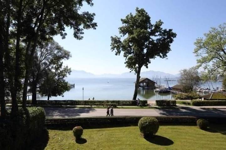 Ferienwohnung für 2 Personen, mit Balkon in Seebruck