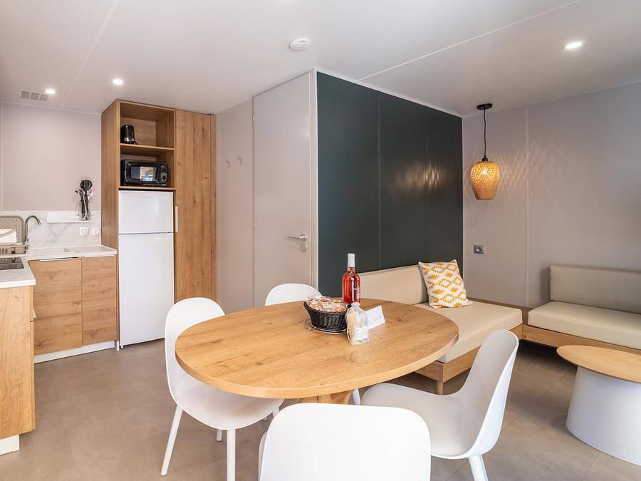 Camping Les Couleurs de la Coubre  - Mobilhome 4 personas - Cottage 4 Paces 2 Dormitorios Tv Lv Ventilador Iris in La Tremblade, Côte de Beauté