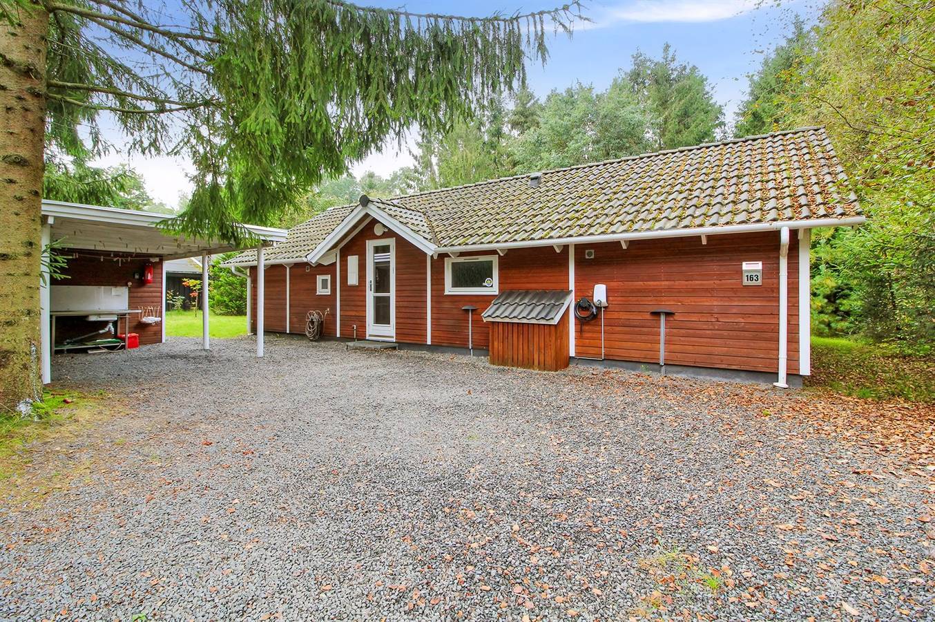 Nice home in Give w/ 4 Bedrooms, Sauna and Wifi in Vesterlund, Región de Vejle