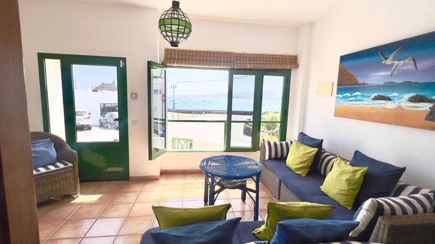 Gîte pour 6 personnes, avec vue sur le lac et piscine ainsi que jardin et vue à Arrieta - 2