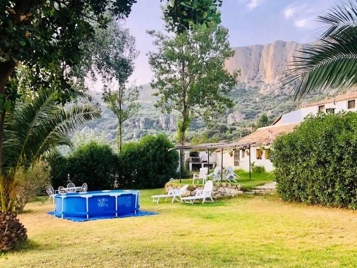 Casa rural para 4 personas, con Terraza además de Jardín y Piscina en Colmenar - 4