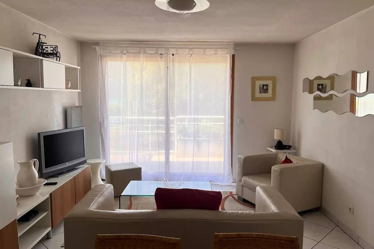 Appartement entier, Appartements pour 4 Personnes in Aix-les-Bains, Région de Chambéry