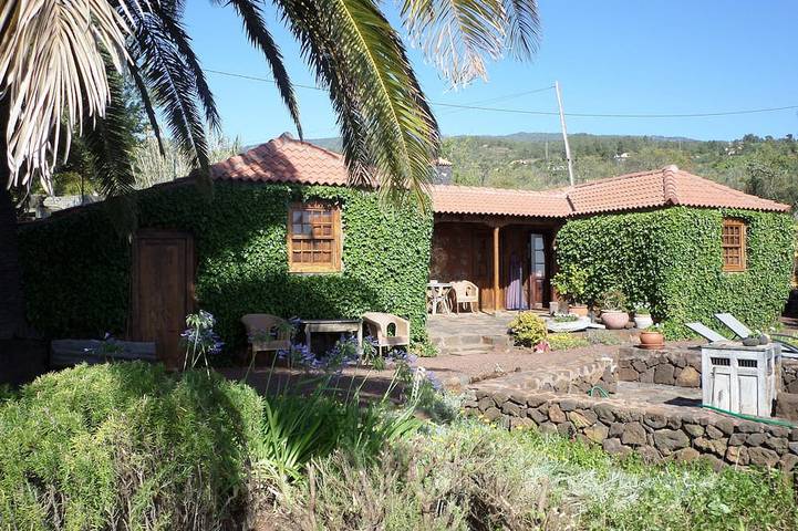 Casa de vacaciones para 4 personas, con terraza y jardín - 1