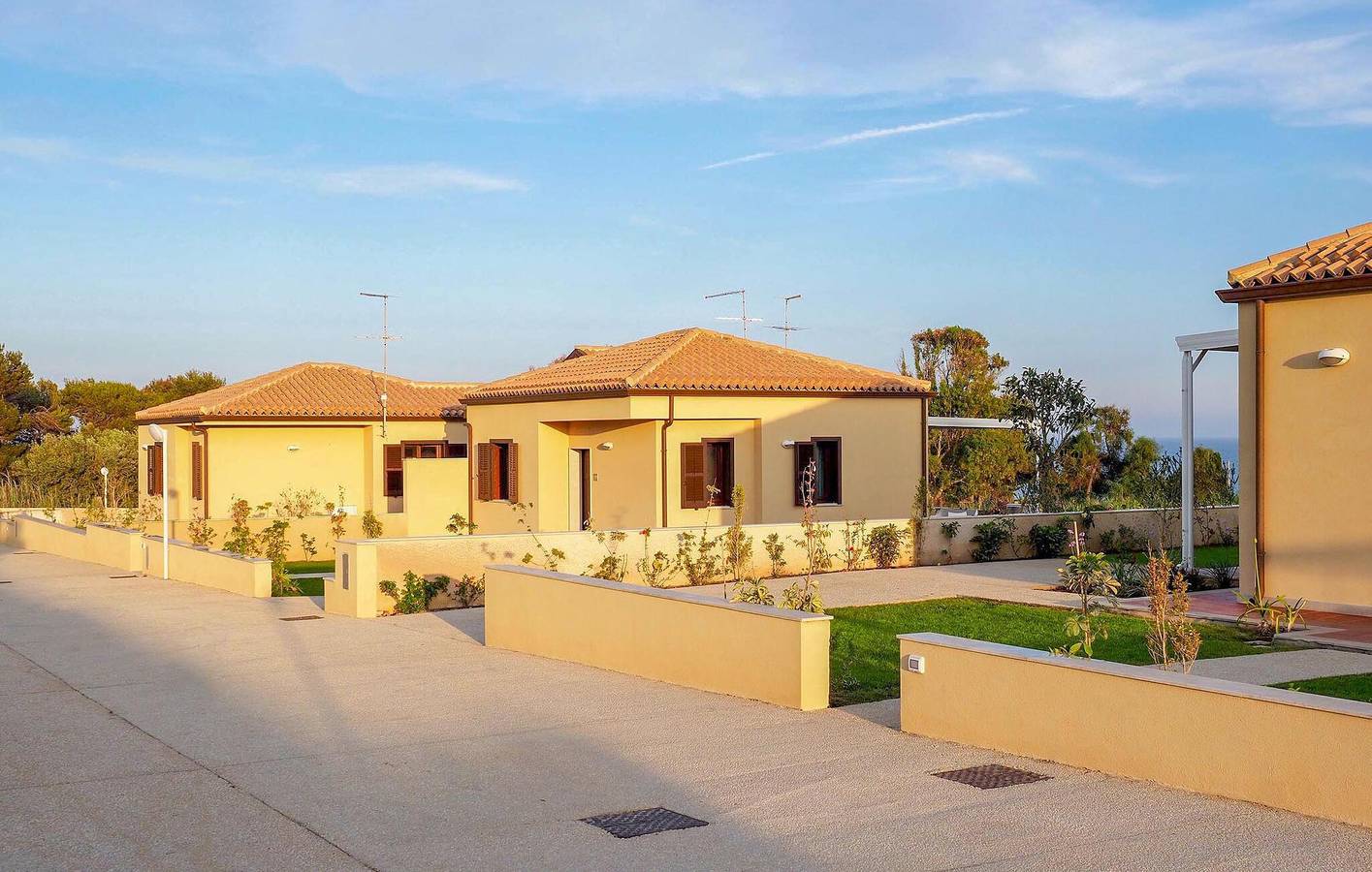 Appartement avec vue sur la mer, climatisation, parking, terrasse et WiFi - 1km de la plage de Maganuco in Marina di Modica, Modica