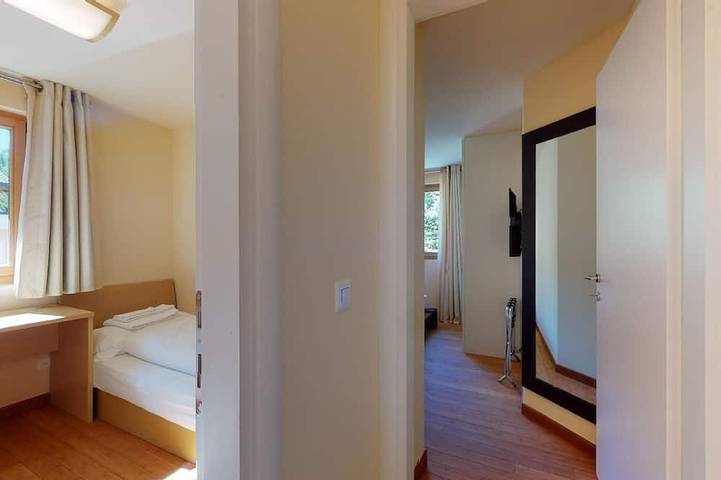 Ganze Wohnung, Modern 3½ room flat on the ground floor, approx. in Madulain, Sankt Moritz